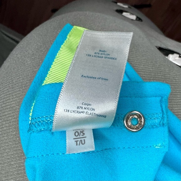 Ivivva by Lululemon Chill Scarf - Picture 6 of 6